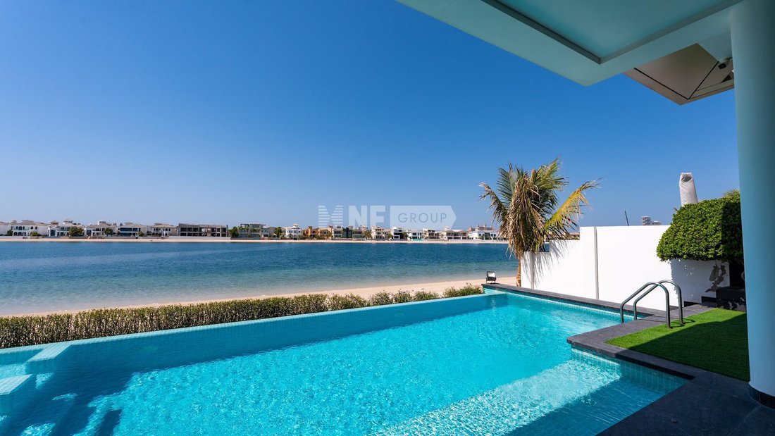 Villa in Palm Jumeirah, Dubai, United Arab Emirates 1 - 15698082