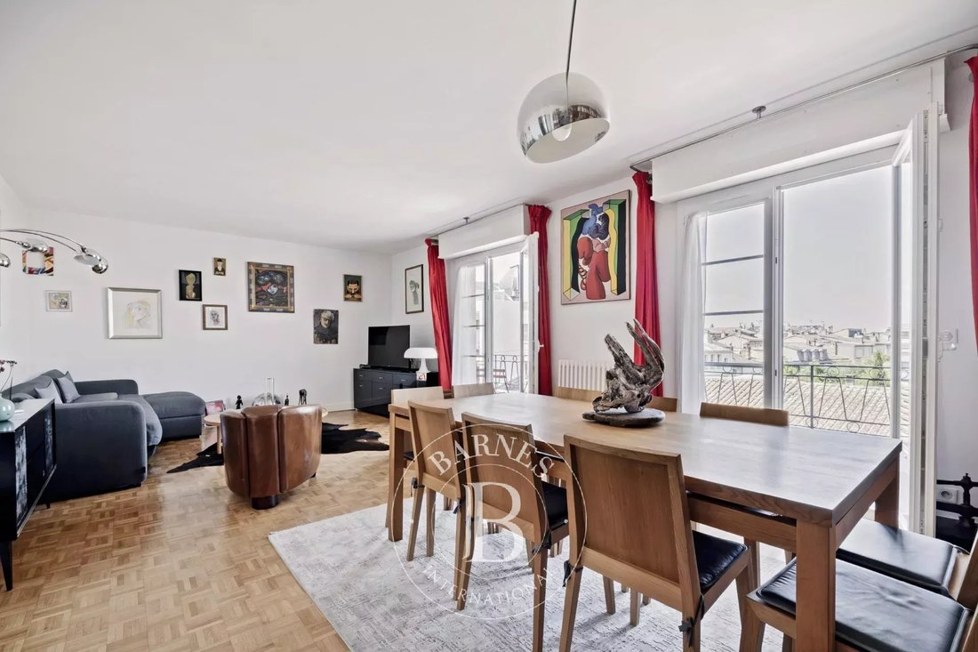 Appartement à Hôtel de Ville-Quinconce-Saint Seurin-Fondaudège, Bordeaux, France 2 - 15698206