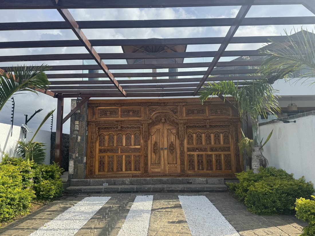 Villa in Grand Baie, Rivière du Rempart District, Mauritius 3 - 13554422
