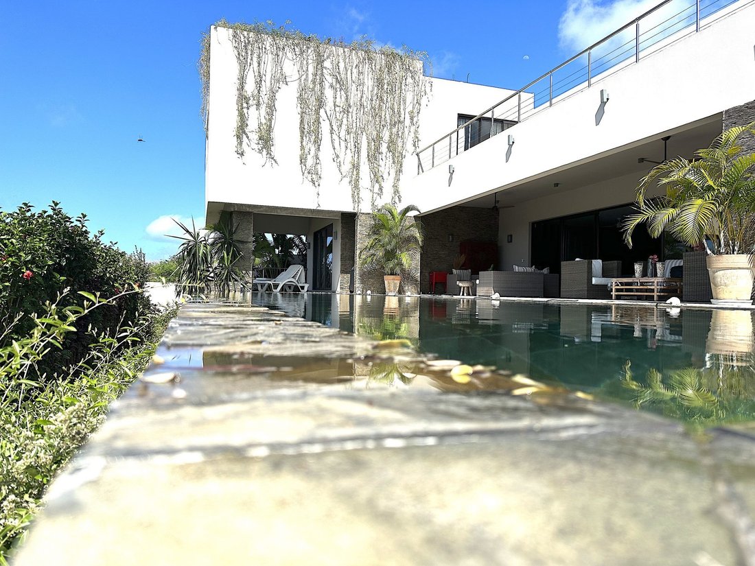 Villa in Grand Baie, Rivière du Rempart District, Mauritius 4 - 13554412