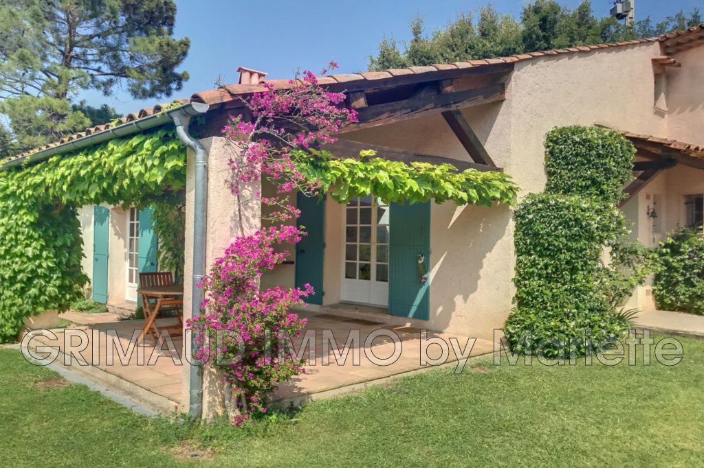 Villa in Grimaud, Provence-Alpes-Côte d'Azur, France 3 - 12480264