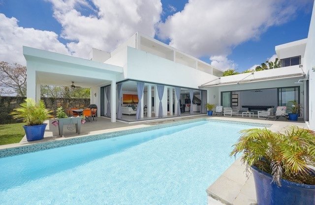 Villa in Grand Baie, Rivière du Rempart District, Mauritius 1 - 13612115