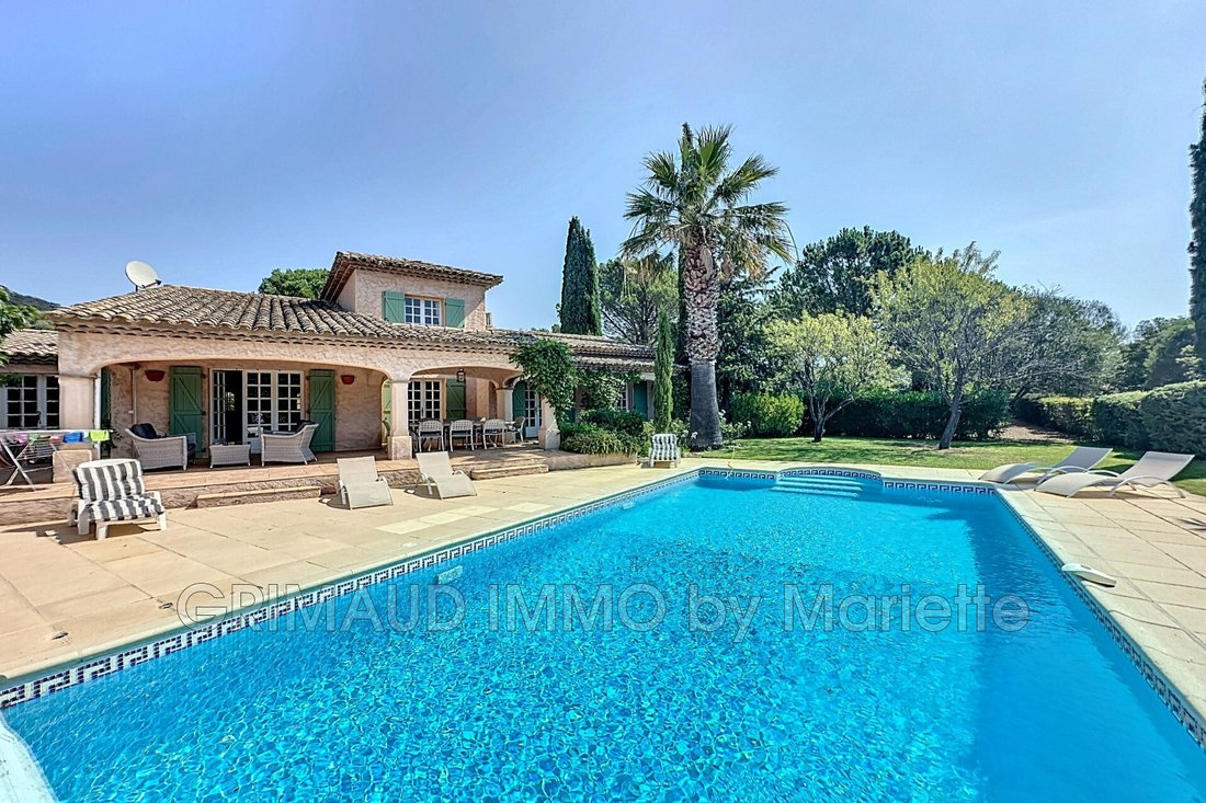Villa in Le Plan-de-la-Tour, Provence-Alpes-Côte d'Azur, France 2 - 15157744