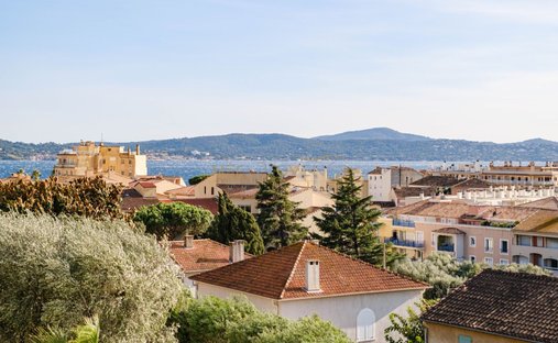 Apartment in Ville-Les Saquedes-Le Bouillonnet, Sainte-Maxime, France 1