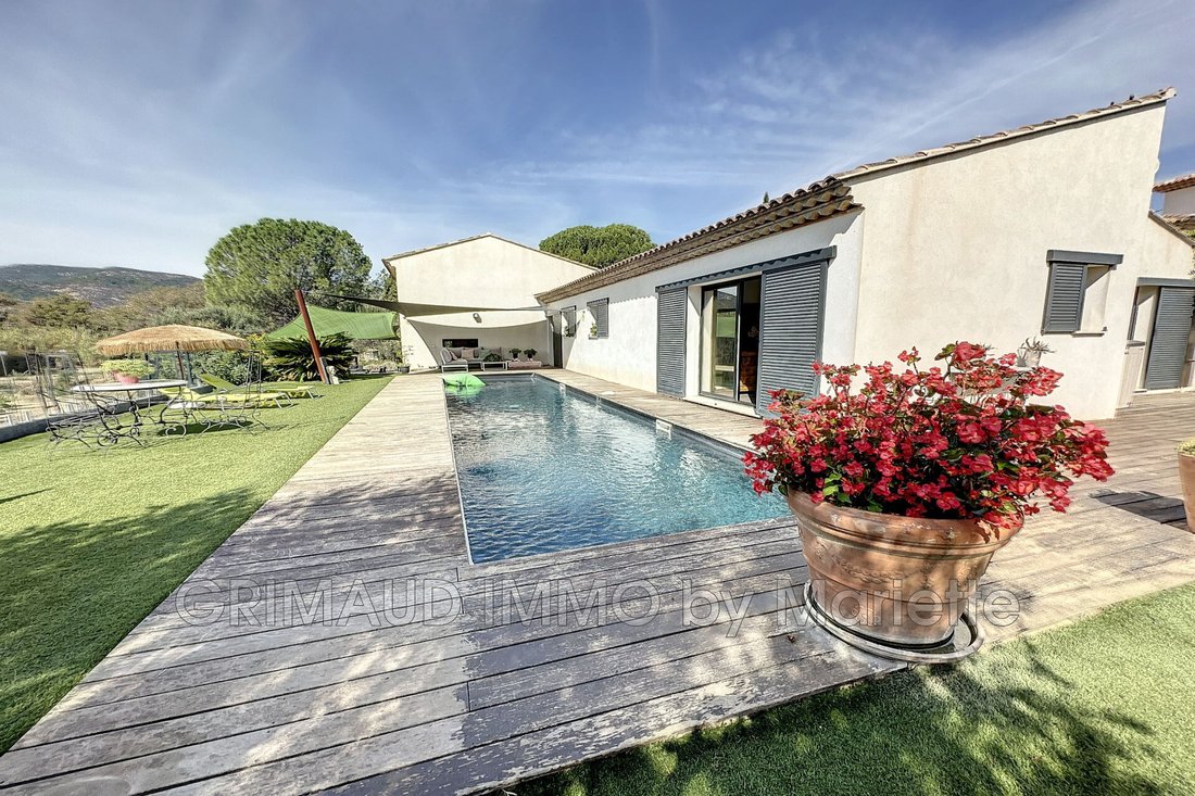 Villa in Le Plan-de-la-Tour, Provence-Alpes-Côte d'Azur, France 1 - 13383249