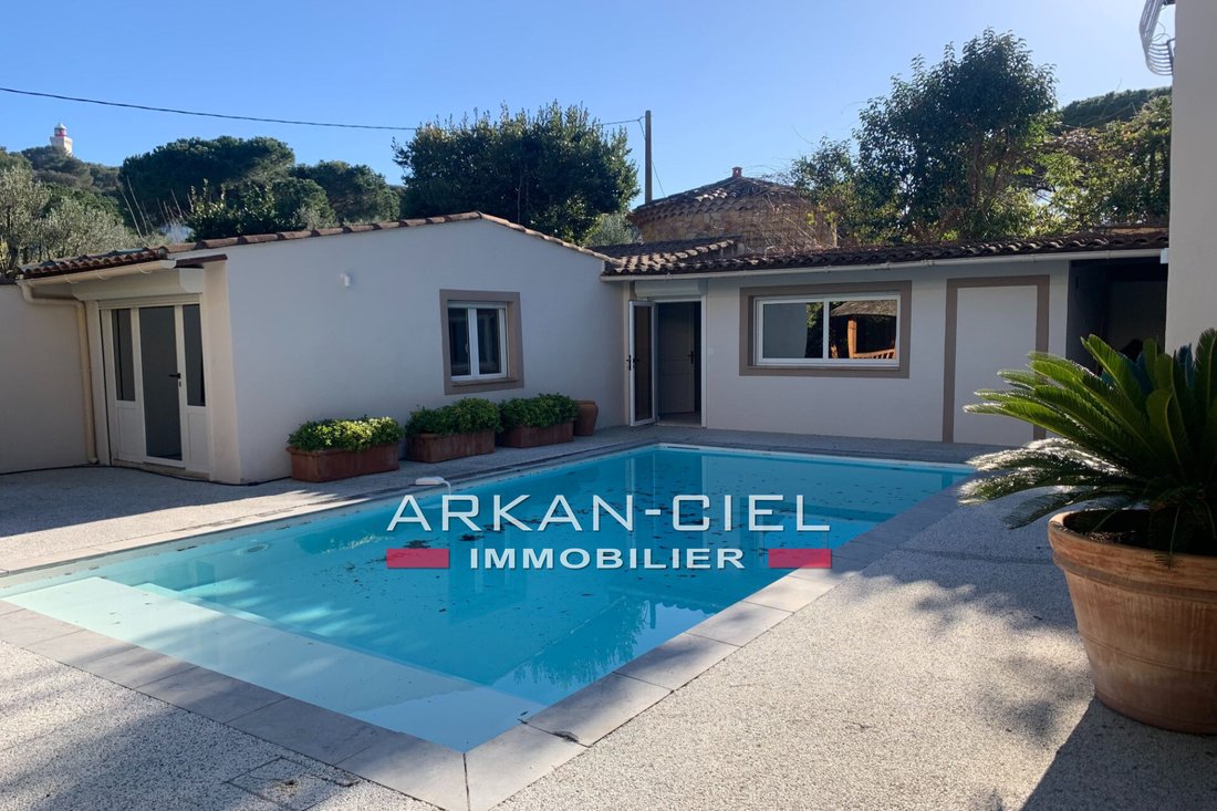 Villa in Juan les Pins-Gallice, Antibes, France 1 - 12979647