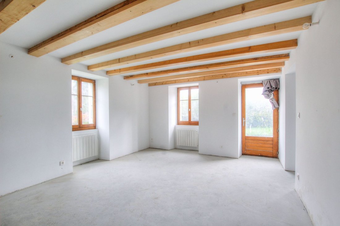 House in Saint-Jean-de-Gonville, Auvergne-Rhône-Alpes, France 3 - 15707099
