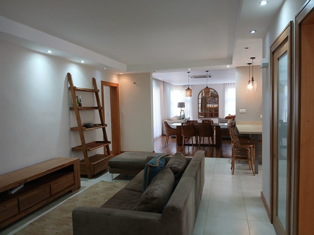 Apartment in Grand Baie, Rivière du Rempart District, Mauritius 1 - 15706120