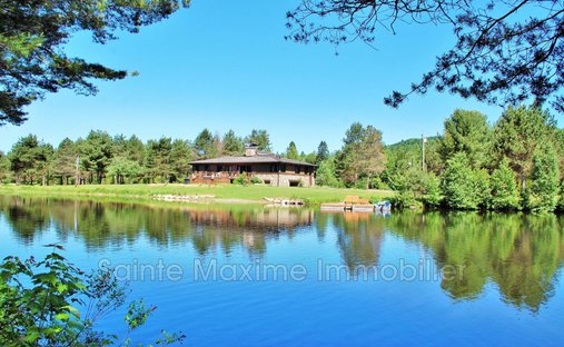 Villa in Lac-Supérieur, Quebec, Canada 1
