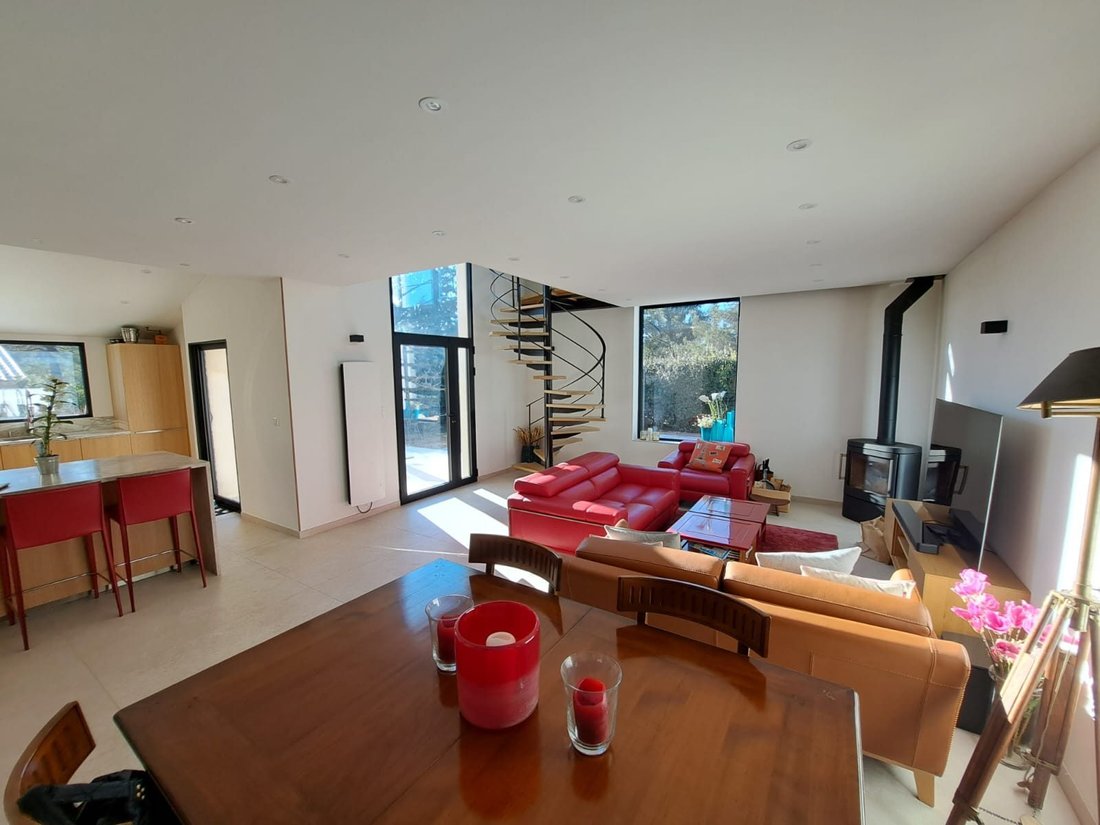 House in Lourmarin, Provence-Alpes-Côte d'Azur, France 4 - 15702509