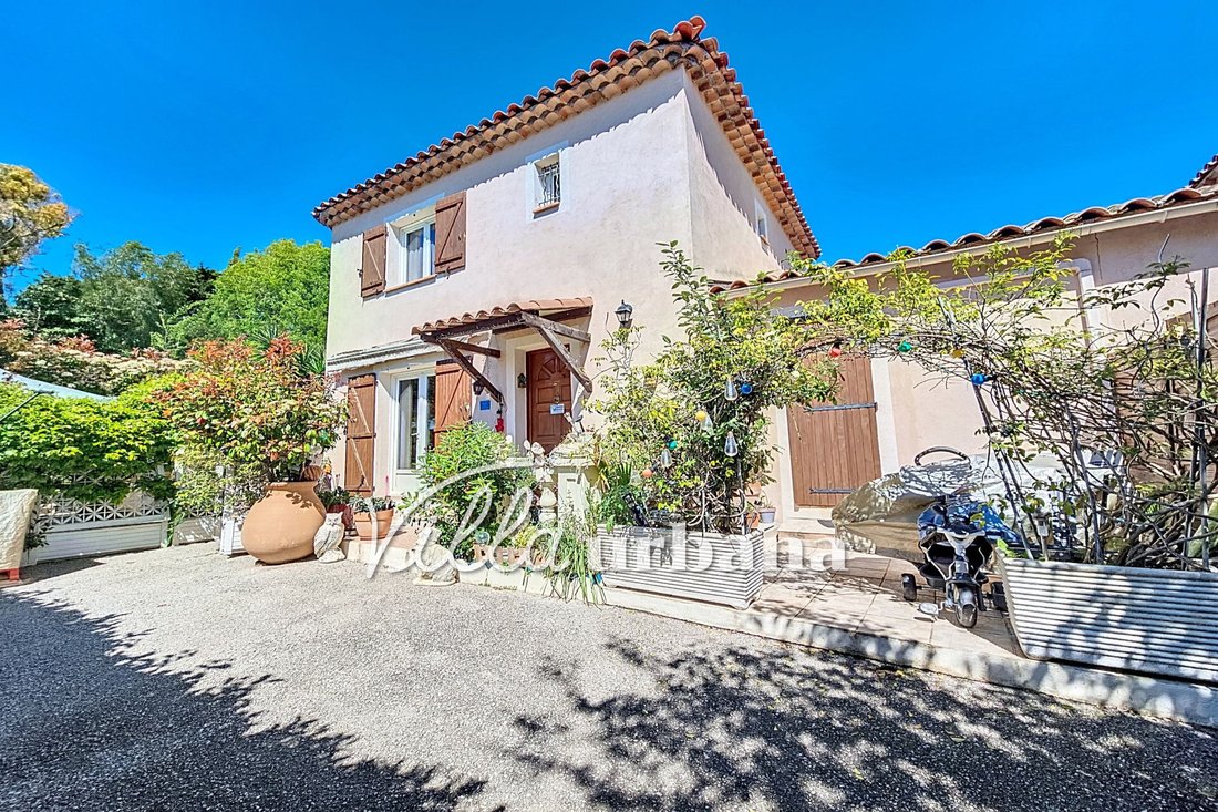 Villa in La Constance-Le Puy, Antibes, France 1 - 14142486
