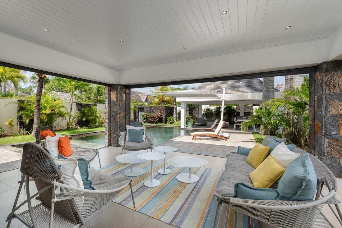 Villa in Grand Baie, Rivière du Rempart District, Mauritius 3 - 15704397