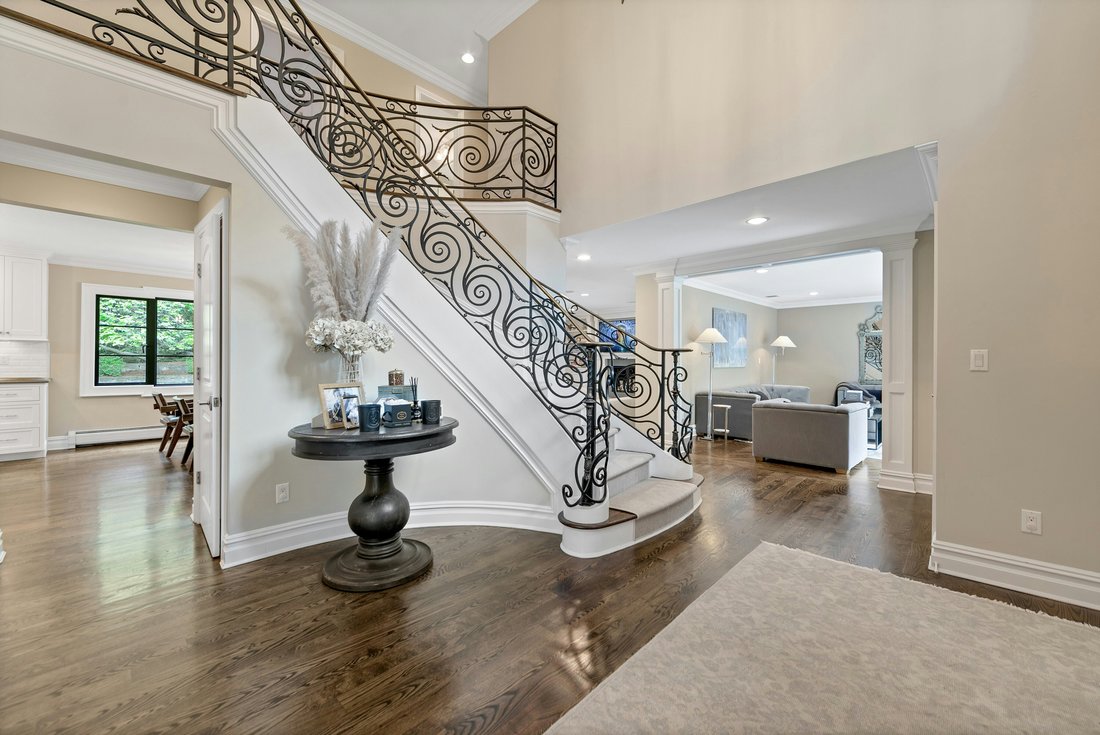 House in Franklin Lakes, New Jersey, United States 5 - 15698927