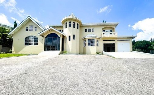 House in Jamaica 1