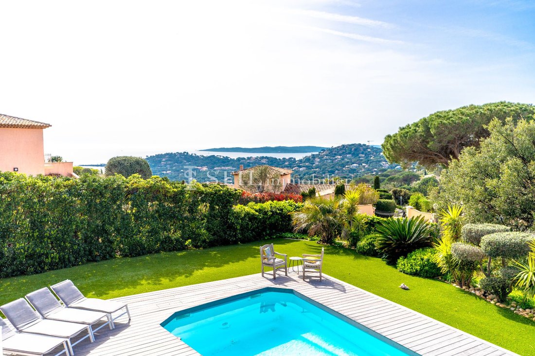 Villa in Nartelle-Noyer-Bellevue-bd des Sardinaux, Sainte-Maxime, France 1 - 14024576
