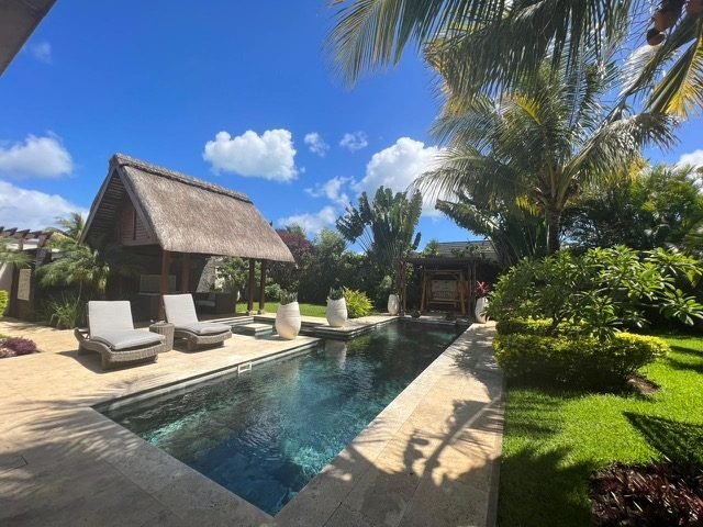 Villa in Grand Baie, Rivière du Rempart District, Mauritius 3 - 15704928