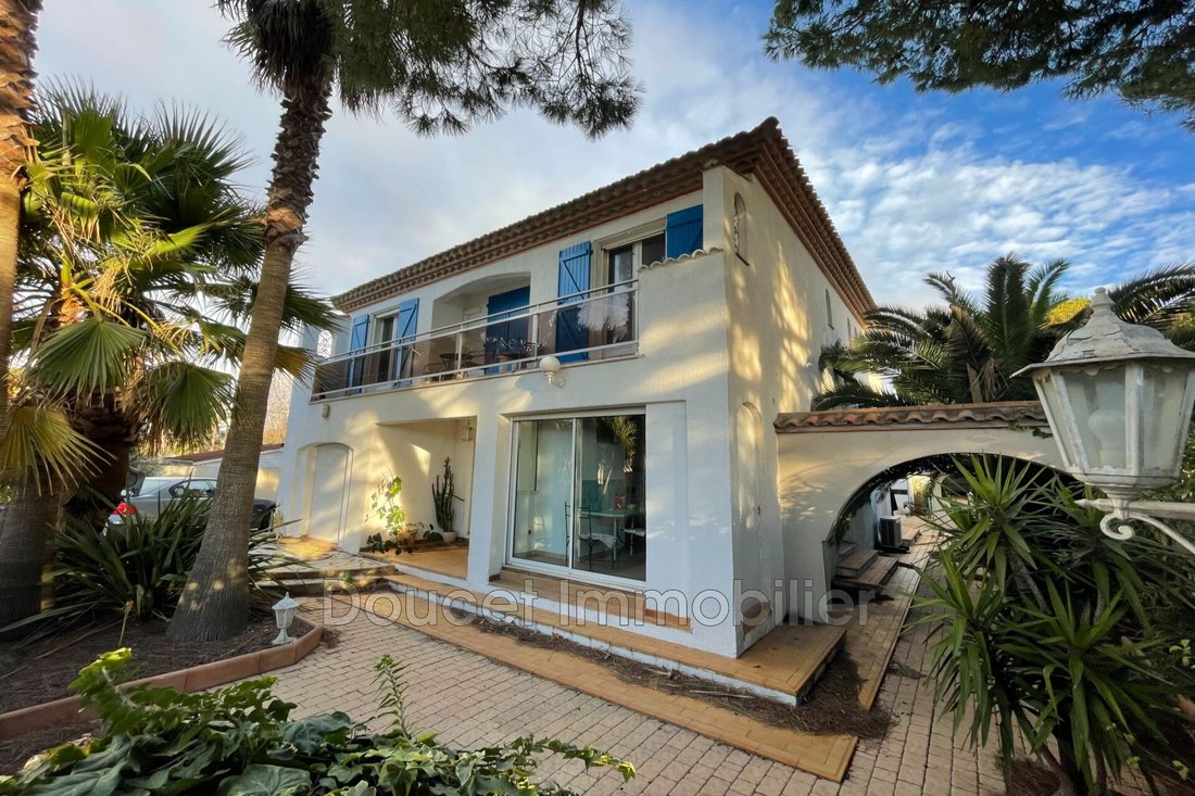 Villa in Le Grau d'Agde, Agde, France 1 - 13931237