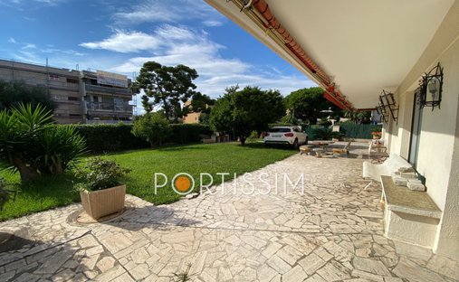 Apartment in Cros de Cagnes-Les Vespins, Cagnes-sur-Mer, France 1