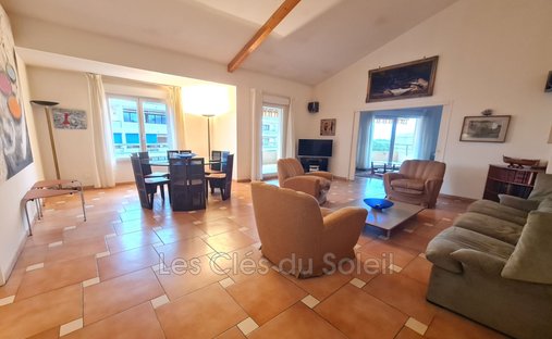 Apartment in Hyeres, Provence-Alpes-Côte d'Azur, France 1