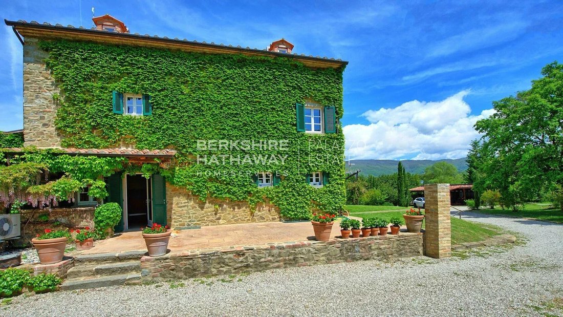 House in Center, Cortona, Tuscany 3 - 15699696