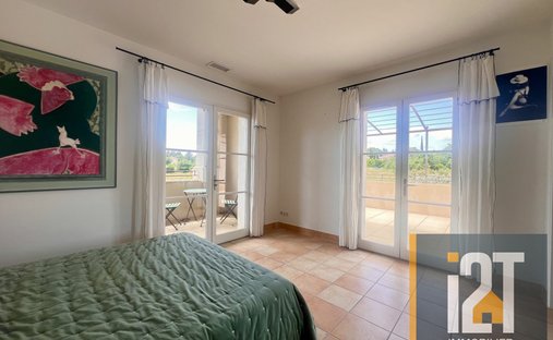 13th Historic Castle With Majestic Park And Pool