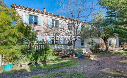 Villa a Le Dramont-Agay-Anthéor-Le Trayas, Saint-Raphaël, Francia 1