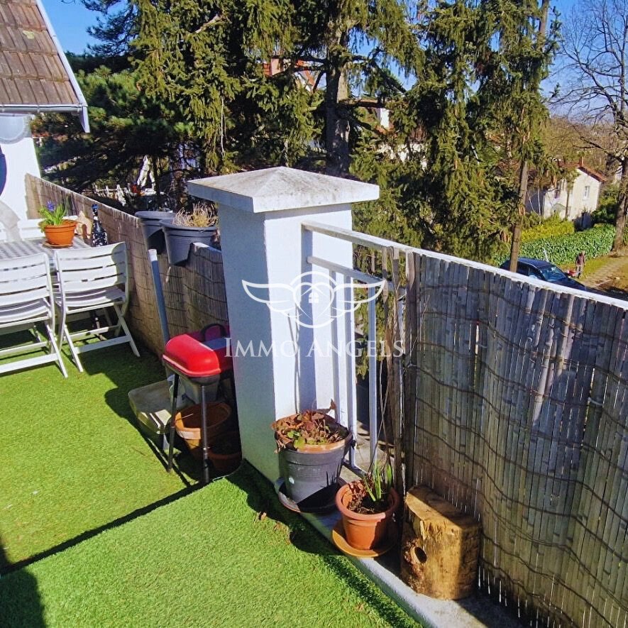 Apartment in Les Bures, Garches, France 3 - 15708435