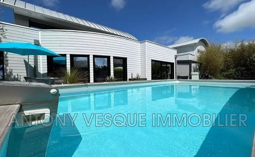 Villa in Agon-Coutainville, Normandy, France 1