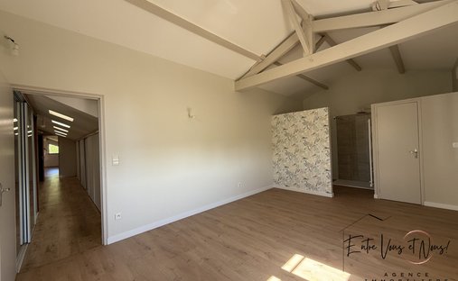 Castle for Sale in Marmande, Nouvelle-Aquitaine, France