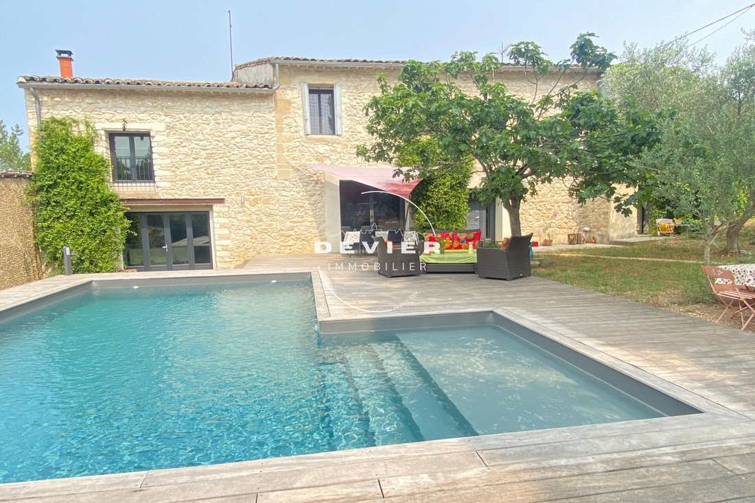 Villa in Centre Ville, Castries, France 2 - 12994793