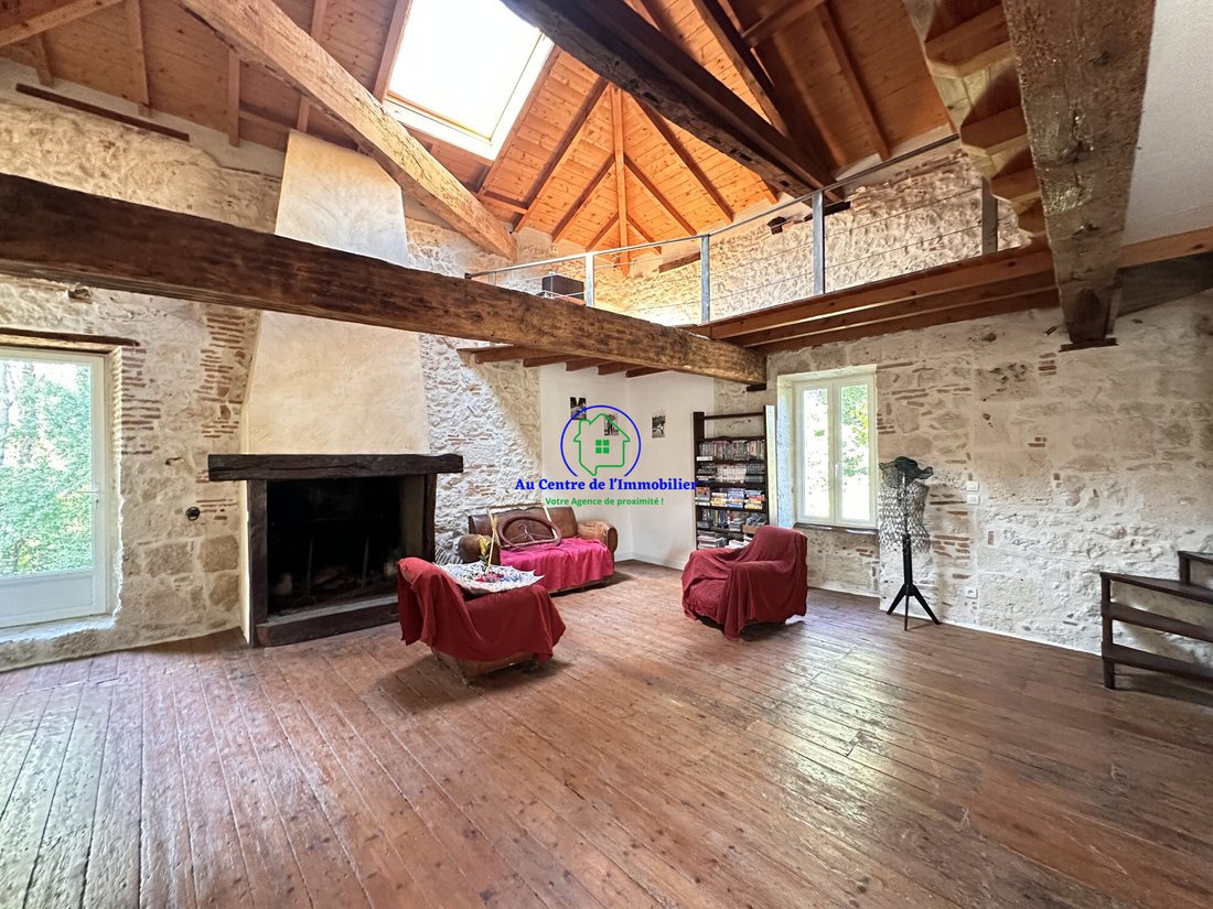 House in École Paul Bert-Lycée Bernard Palissy, Agen, France 5 - 15702276