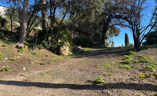 Land in L'Estagnol, Antibes, France 1