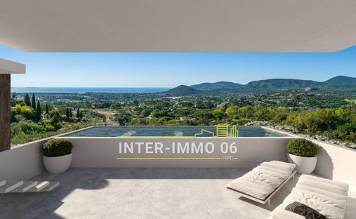 Villa in Les Termes, Mandelieu-la-Napoule, France 1
