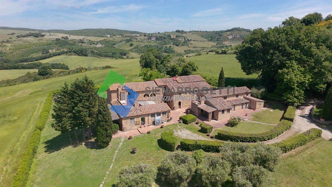 Country House in Casole d'Elsa, Tuscany, Italy 2 - 15699480