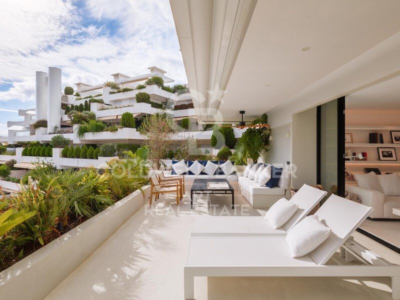 Apartment in Marbella, Andalusia, Spain 2 - 15586073