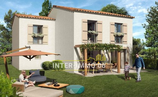 Villa in Opio, Provence-Alpes-C�te d'Azur, France 1