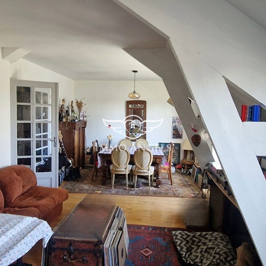 Apartment in Les Bures, Garches, France 1 - 15708435