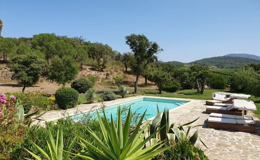 Villa à Le Plan-de-la-Tour, Provence-Alpes-Côte d'Azur, France 1