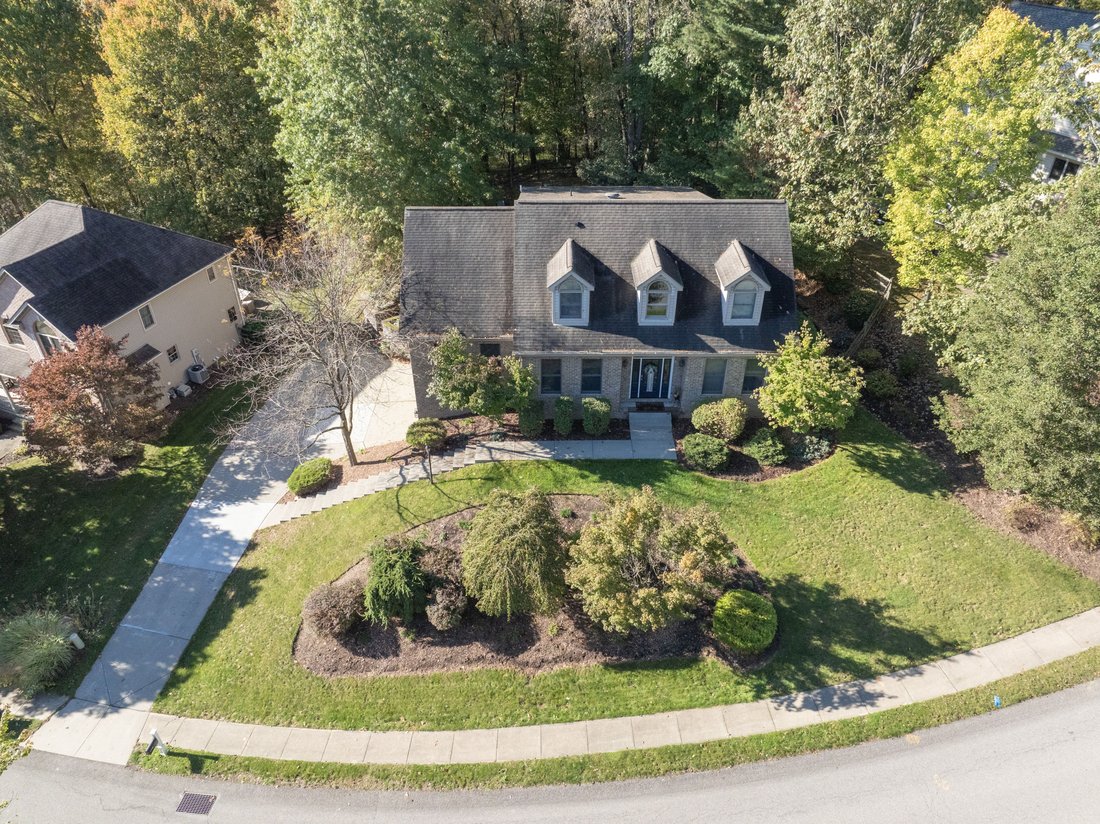 House in Cranberry Township, Pennsylvania, United States 1 - 15698163