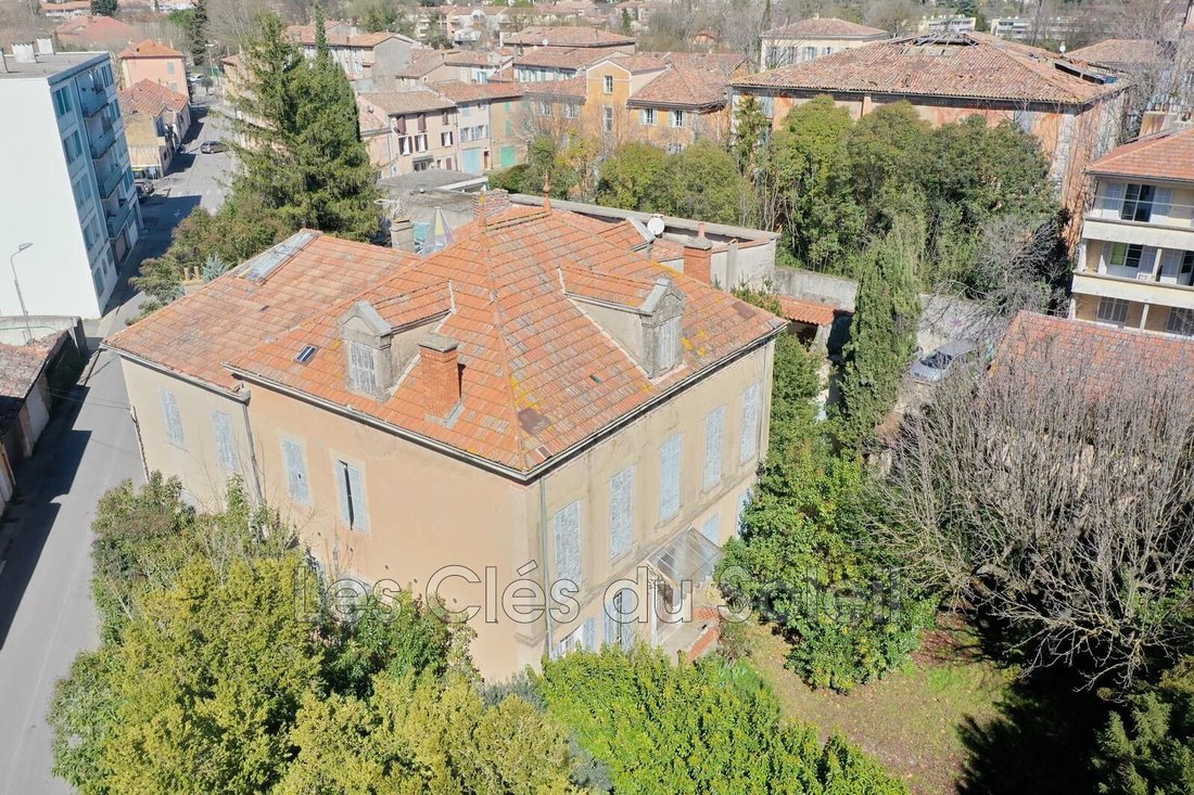 Villa in Brignoles, Provence-Alpes-Côte d'Azur, France 1 - 15413162