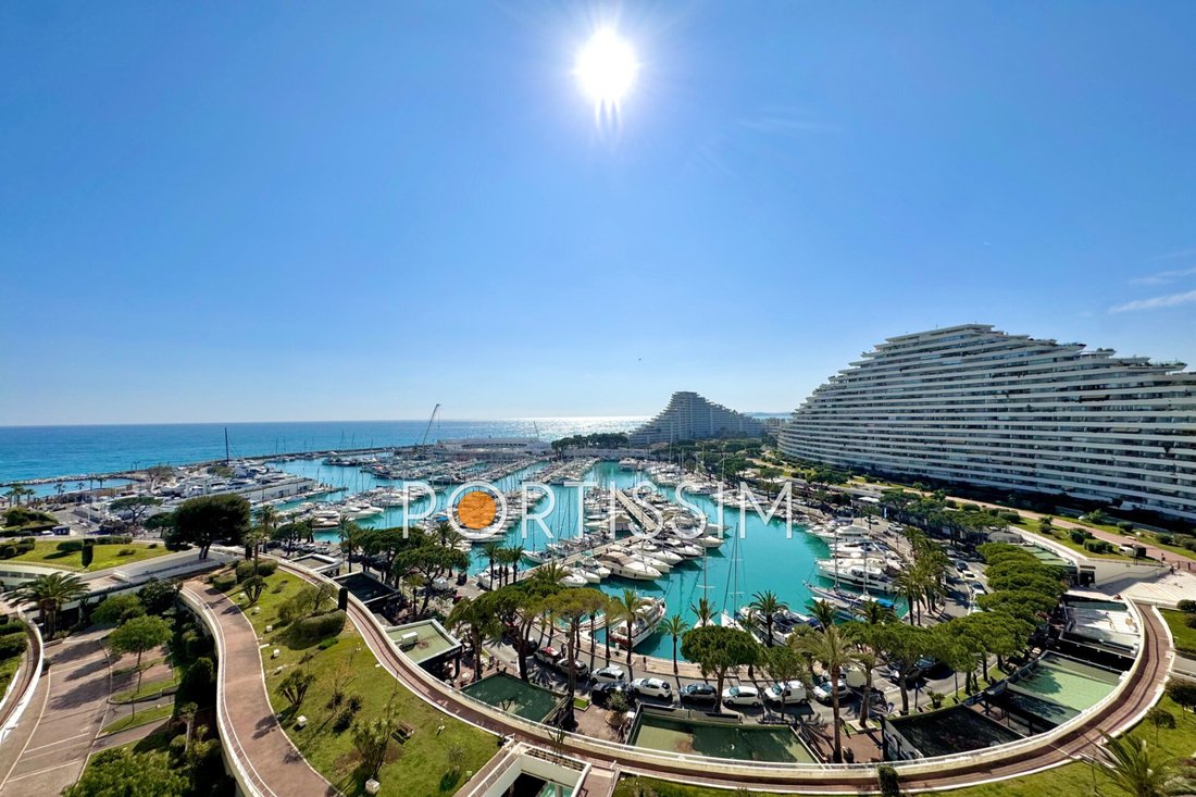 Apartment in Marina, Villeneuve-Loubet, France 1 - 15351160