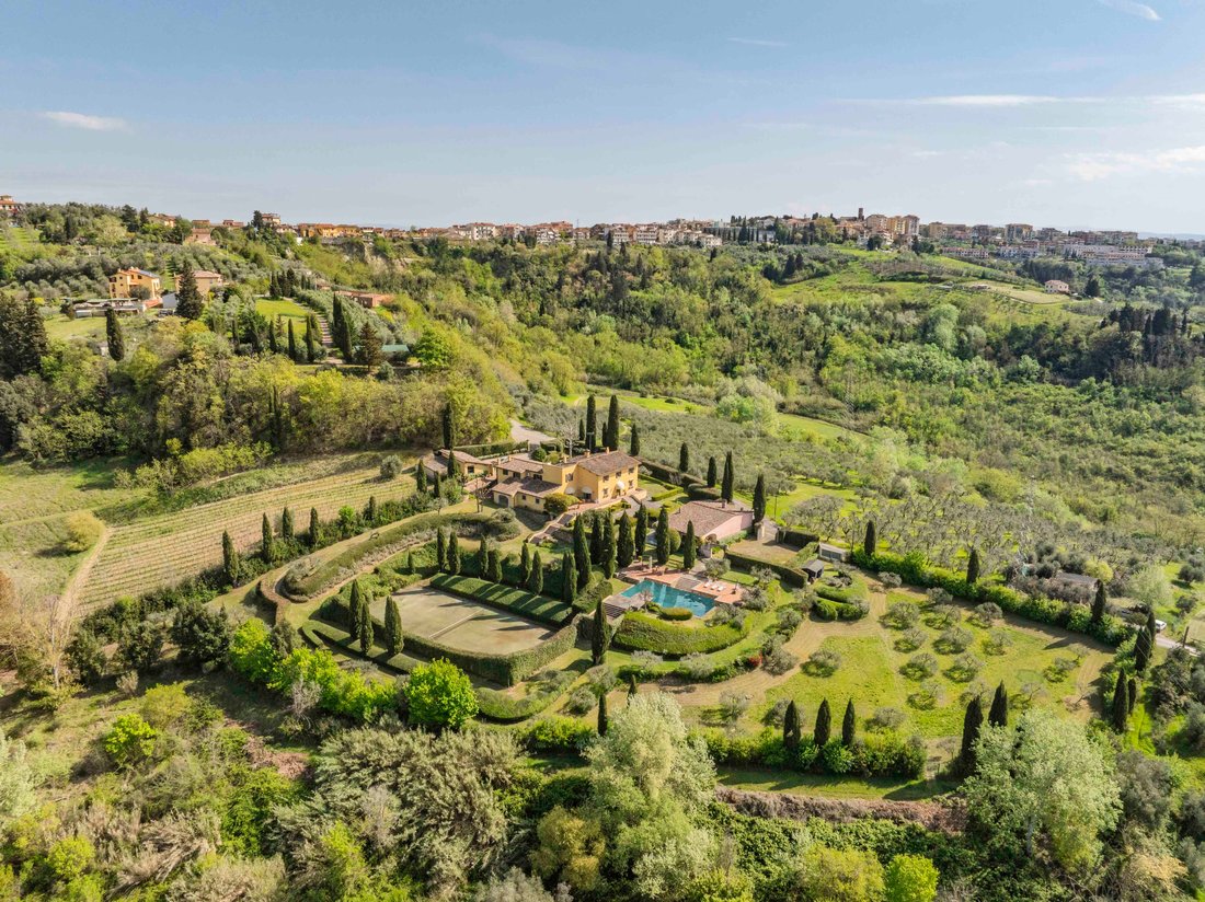 Villa in Center, Montespertoli, Tuscany 4 - 15659066
