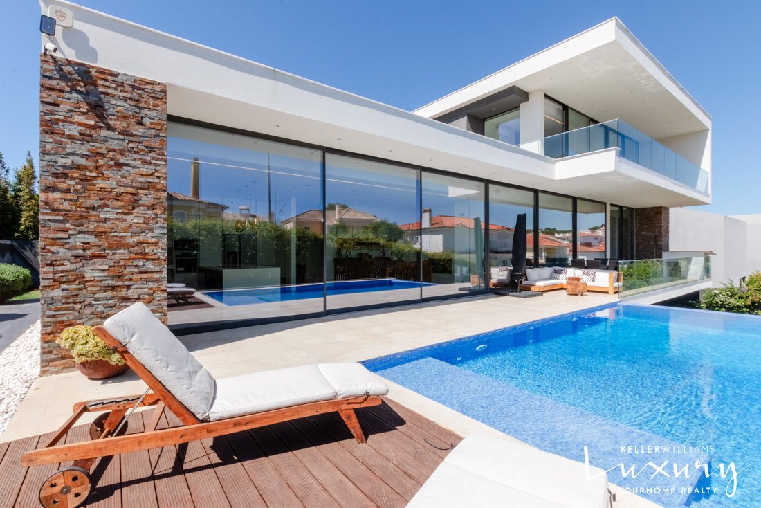 Villa in Cascais e Estoril, Lisbon, Portugal 1 - 15709654