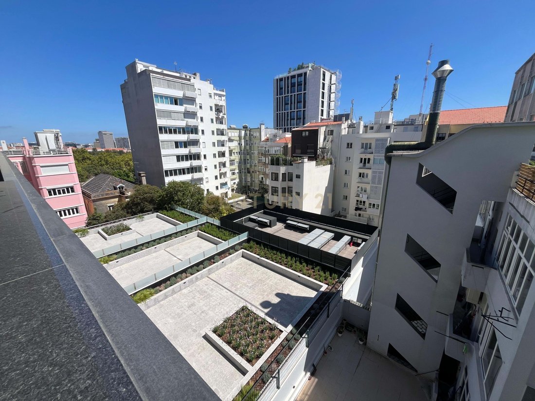 Apartment in Avenidas Novas, Lisbon, Portugal 5 - 14795661