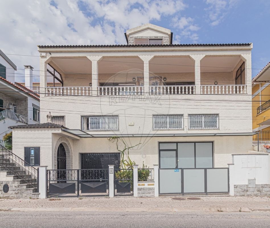 Estate in Pontinha e Famoes, Lisbon, Portugal 3 - 15714420