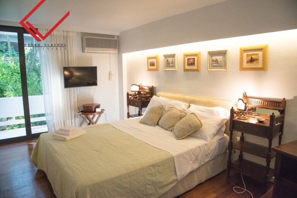 House in Vouliagmeni, Attica, Greece 3 - 15708641