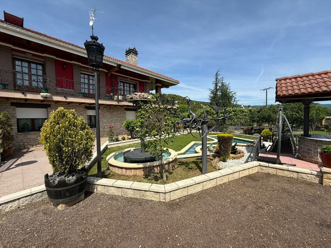 House in Mirador Entrambasaguas, Valle de Mena, Castile and Leon 2 - 15709513