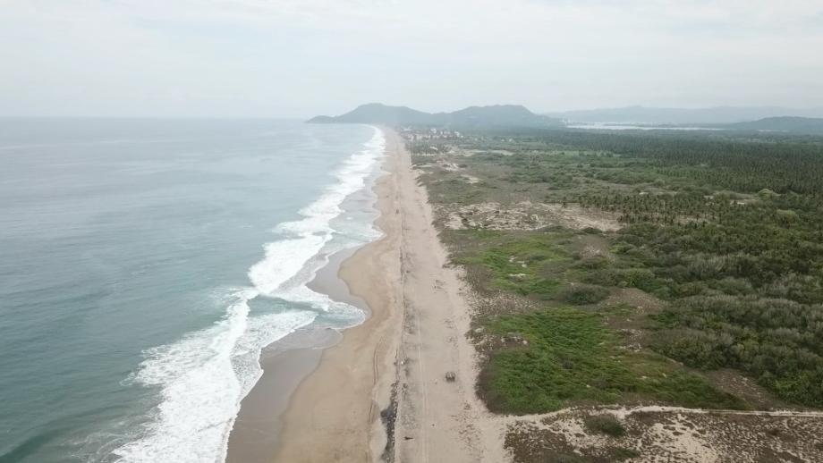 Land in Barra de Navidad, Jalisco, Mexico 1 - 13622335