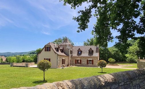 Tenuta a Saint-Céré, Occitania, Francia 1