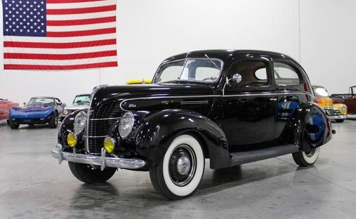 "Pre-War Coupe" in Plainfield, United States 1